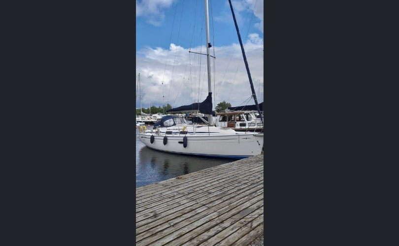 Bavaria 33 Cruiser-kuva-9